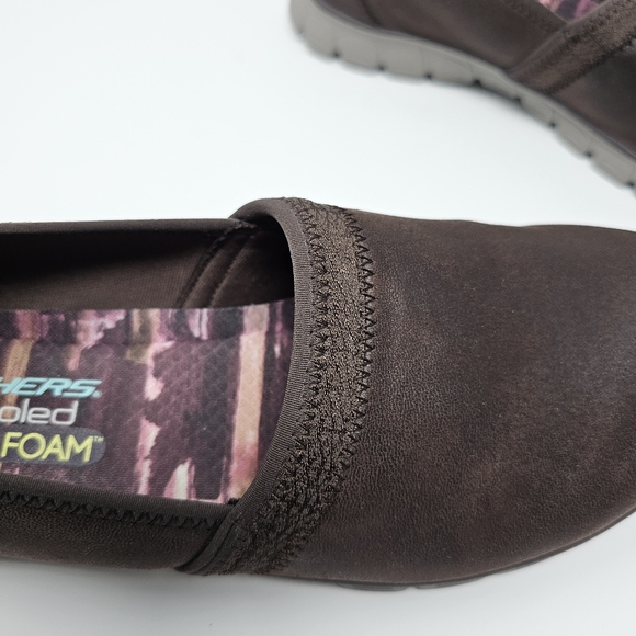 Skechers EZ Flex 3.0 Songful Memory Foam Slip Ons - Picture 8 of 9